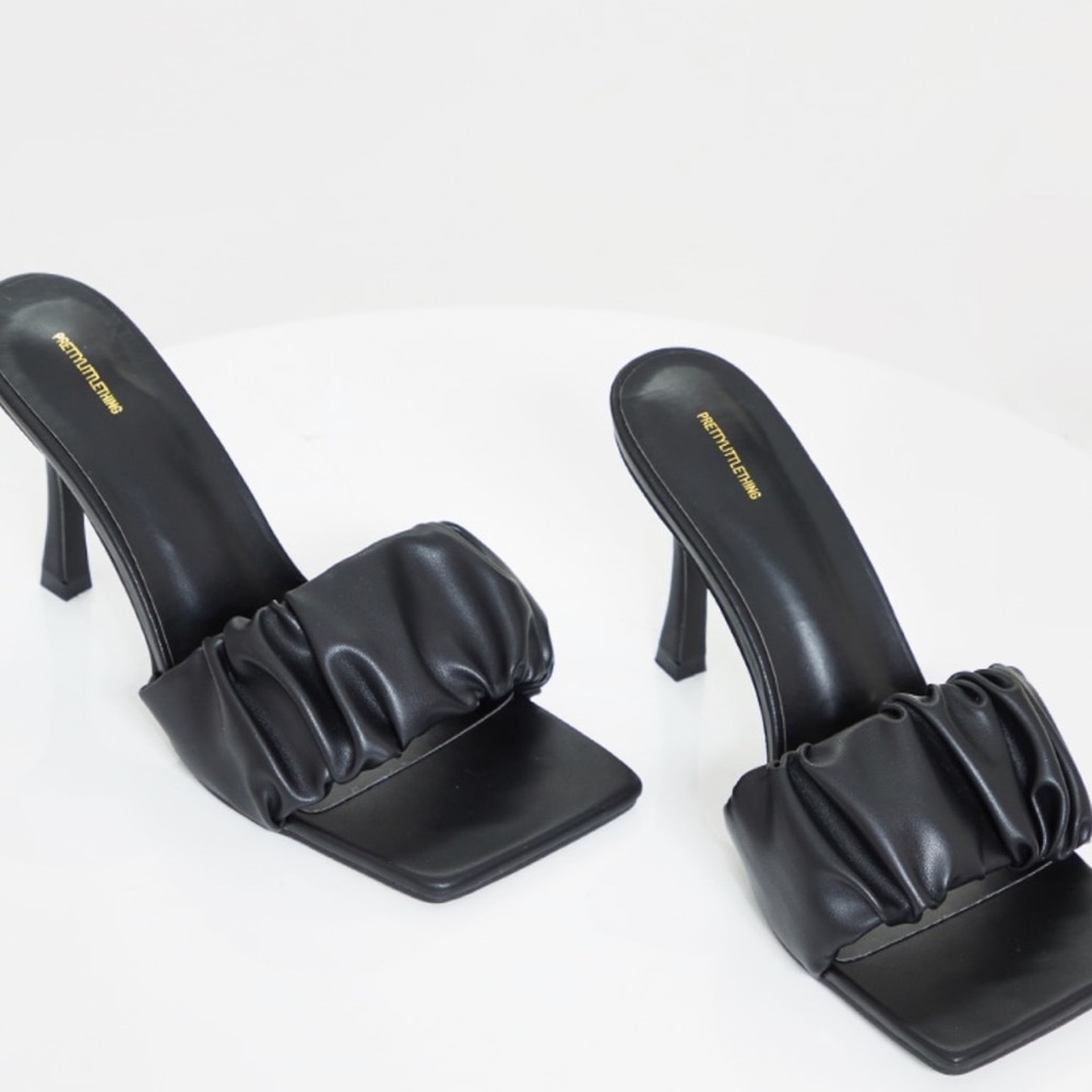 Black Wide Ruched Square Toe Heels